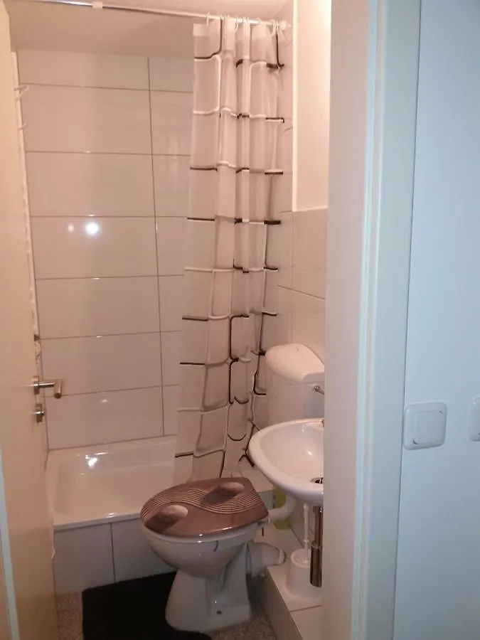 Ferienwohnung Berlin 0*,